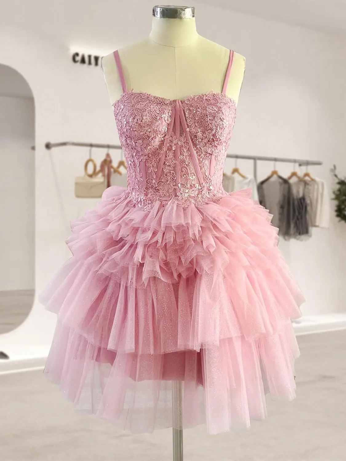 2024 Short Homecoming Dresses Spaghetti Straps Puffy Glitter Tulle Prom Gown Applique Sweetheart Cocktail Dress RQ026