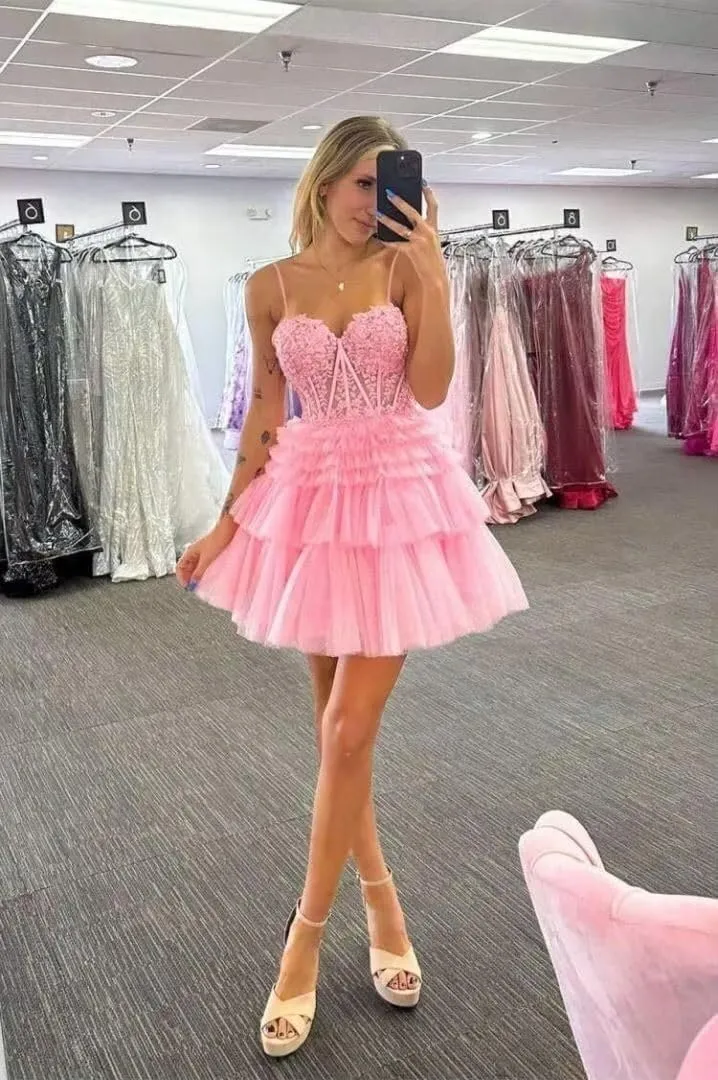 2024 Short Homecoming Dresses Spaghetti Straps Puffy Glitter Tulle Prom Gown Applique Sweetheart Cocktail Dress RQ026