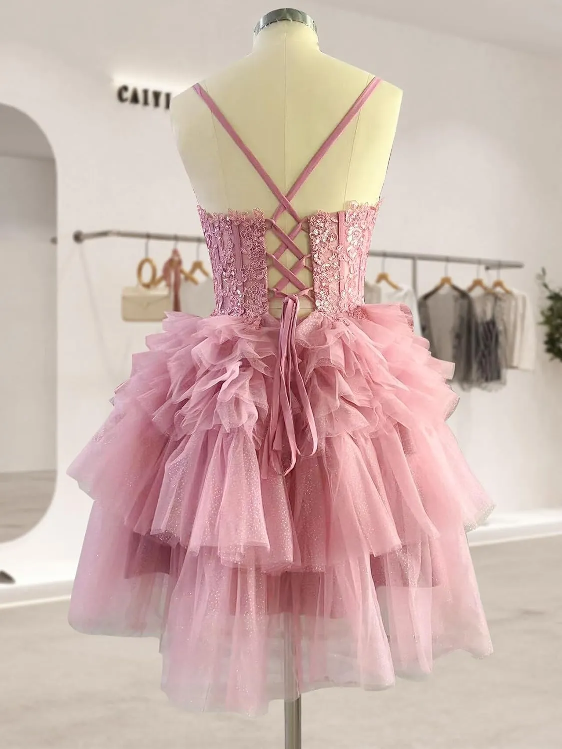 2024 Short Homecoming Dresses Spaghetti Straps Puffy Glitter Tulle Prom Gown Applique Sweetheart Cocktail Dress RQ026
