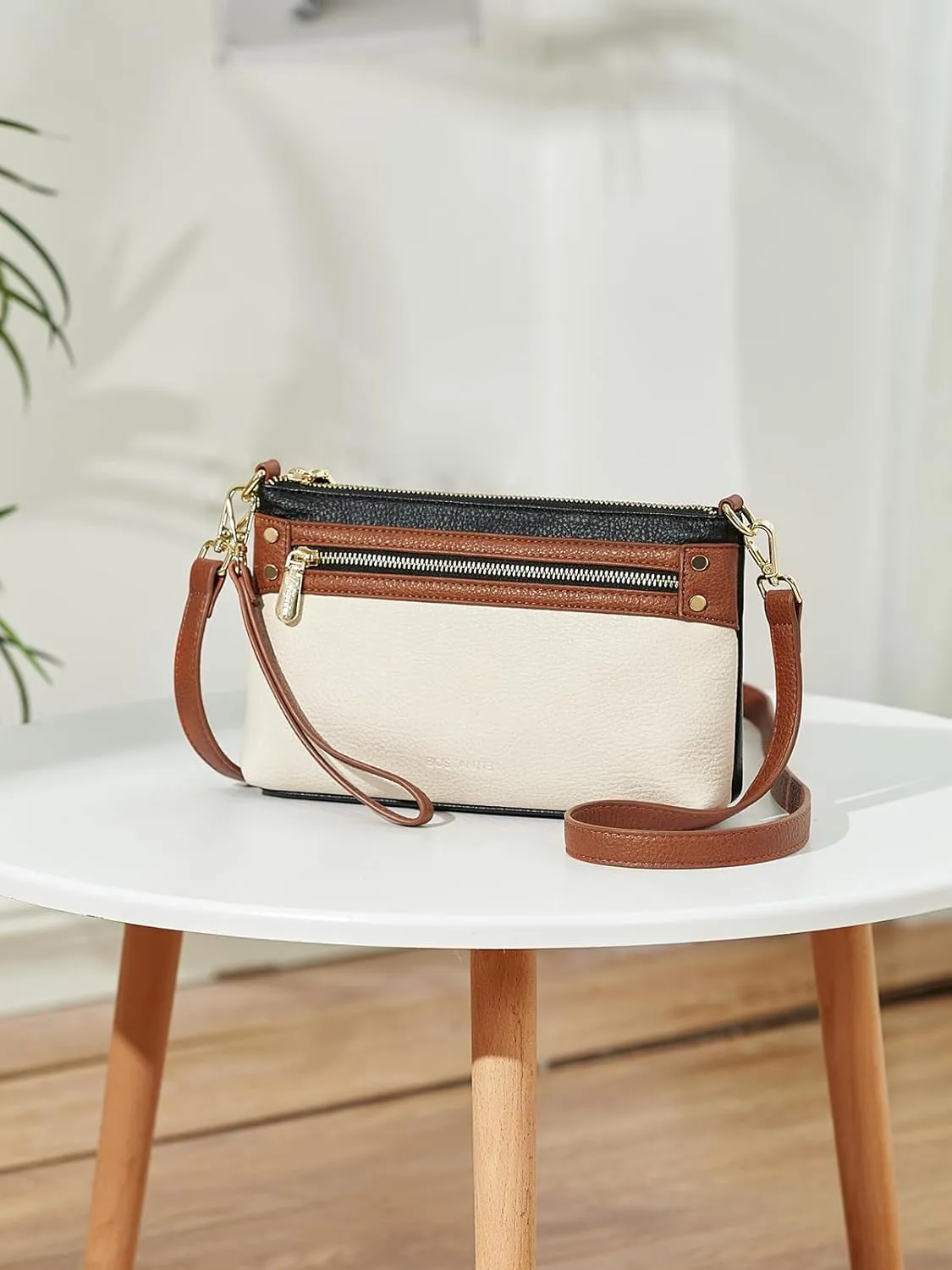 BOSTANTEN Small Crossbody Purse Leather Wristlet Purses for Women with Zipper Pocket Casual Clutch Bags