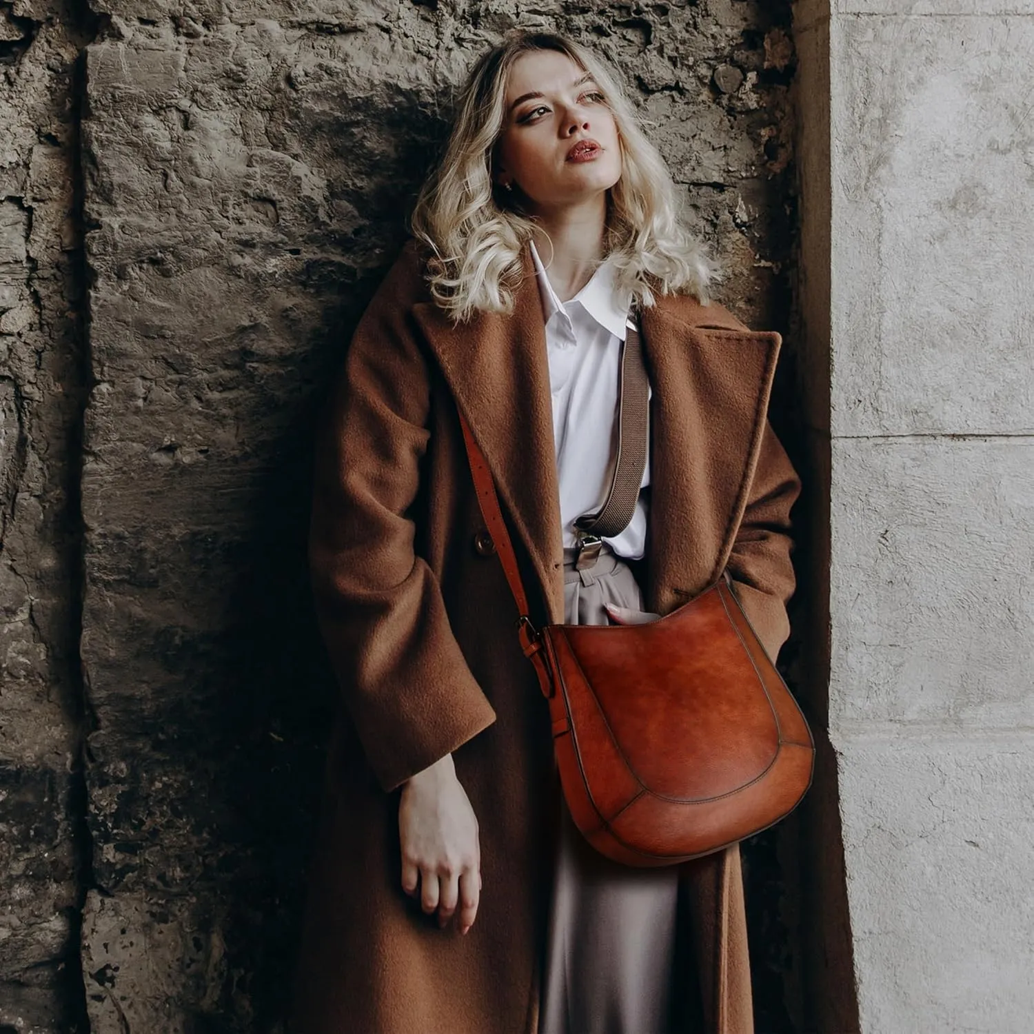 Iswee Leather Purses for Women Hobo Bags Designer Crossbody Bag Vintage Women’s Shoulder Handbags Work Purse