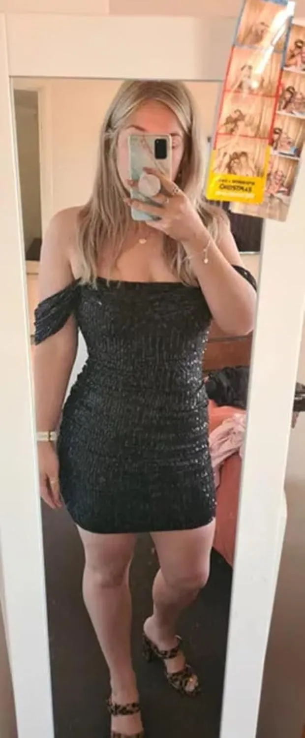 Off The Shoulder Sequin Homecoming Dresses for Teens 2024 Sparkly Short Bodycon Prom Mini Cocktail Gowns