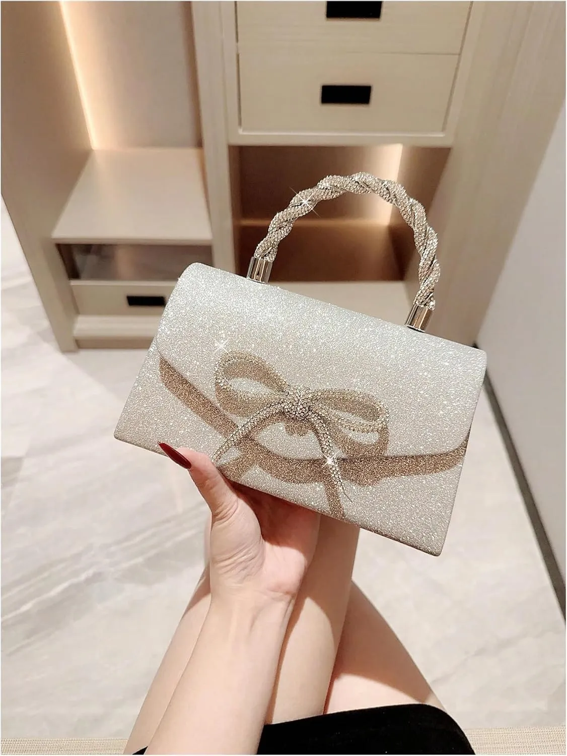 QWINEE Women's Evening Handbag Top Sparkly Rhinestone Bow Knot Handbag Top Handle Flap Magnet Elegant Clutch Purse
