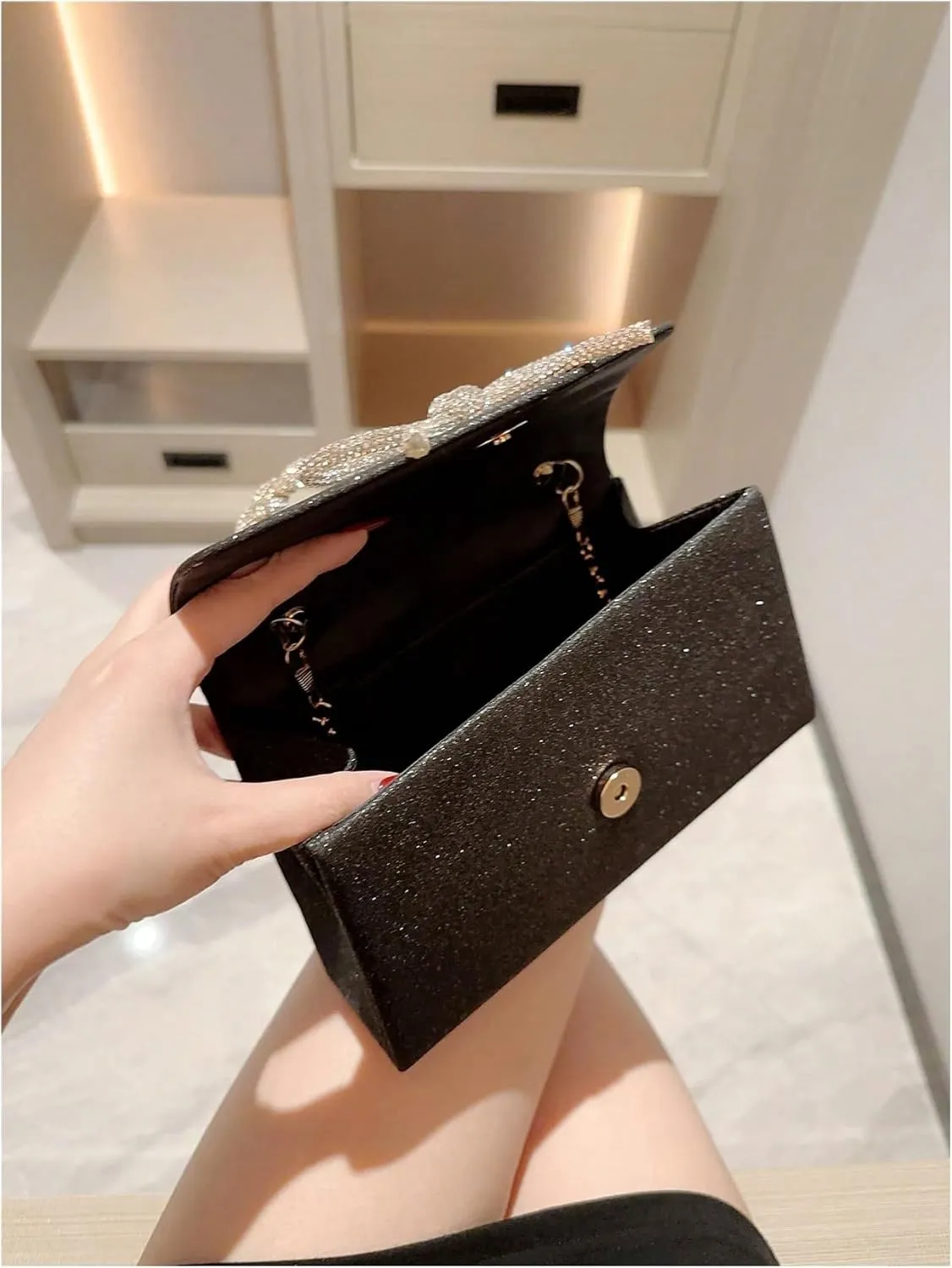 QWINEE Women's Evening Handbag Top Sparkly Rhinestone Bow Knot Handbag Top Handle Flap Magnet Elegant Clutch Purse