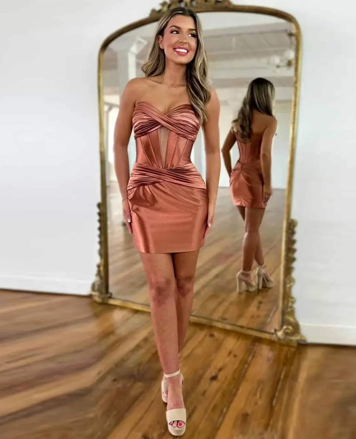 SOLODISH Short Homecoming Dresses for Teens Strapless Pleated Satin Prom Party Gown