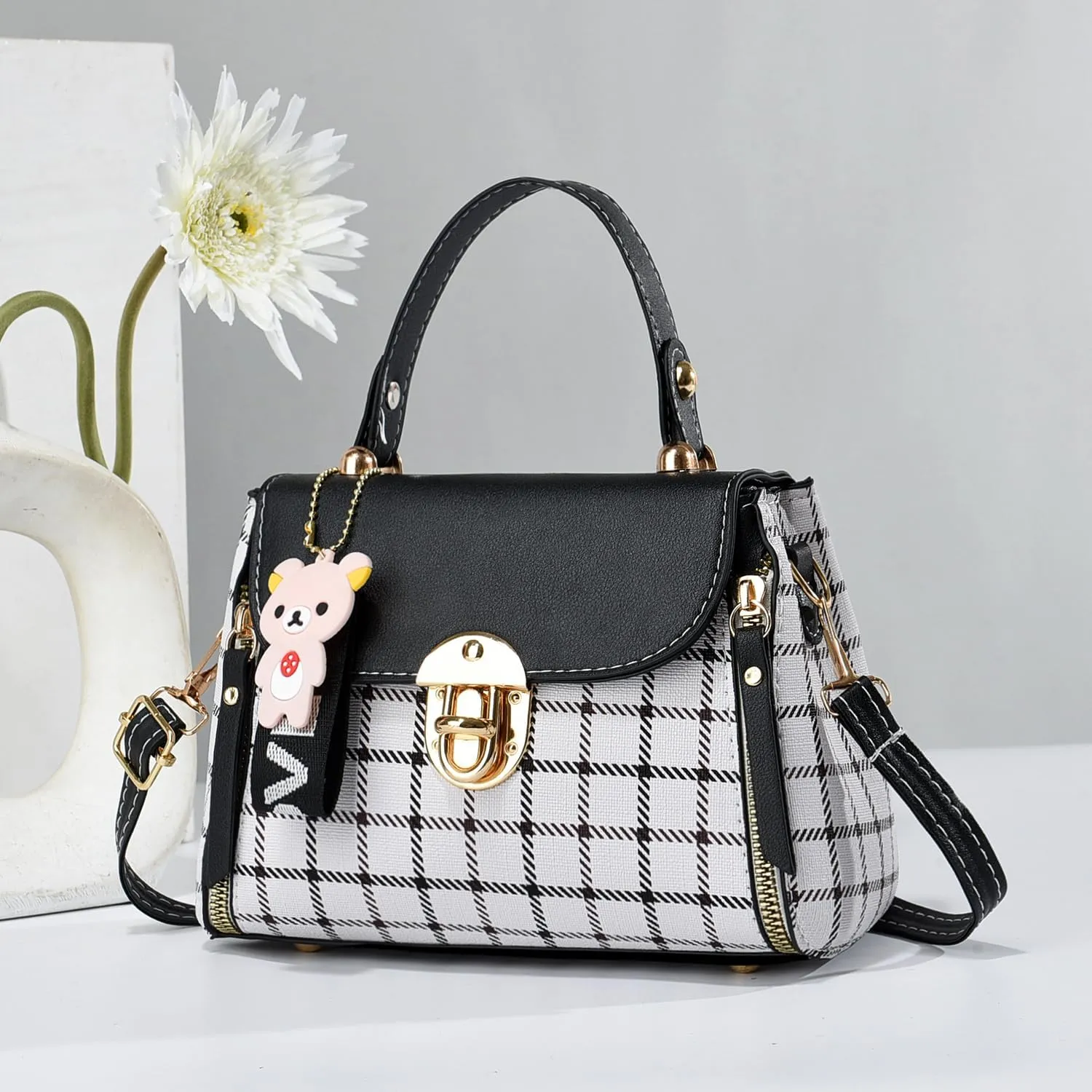 Xiaoyu Small Purses and Handbags for Women Fashion Teenage Girls Crossbody Bag Lightweight Shoulder Bag Plaid Pattern Satchel