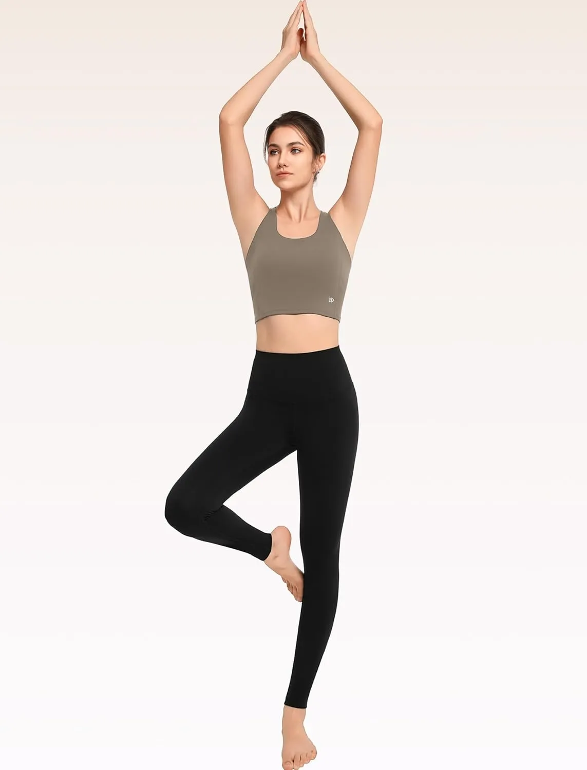 Yvette Elegant Backless Yoga Bra Women's Light Support Sports Bra with Wide Shoulder Straps – Comfort, Style & Secure Fit